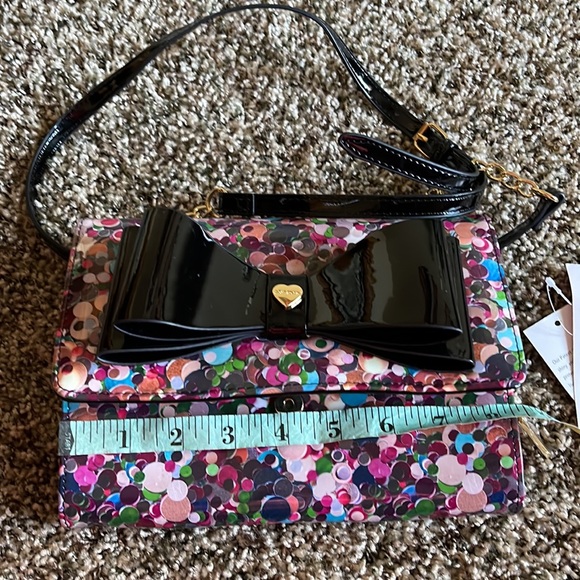Betsey Johnson rainbows Xodanie purse - Picture 8 of 10